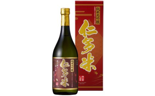 
｢仁多米コシヒカリ｣純米大吟醸720ml【日本酒 720ml 純米大吟醸 純米酒 酒 お酒 地酒 晩酌 アルコール 四合瓶 プレゼント 贈り物 贈答 ギフト】
