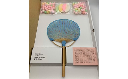 丸亀の縁起菓子【おいり】と伝統工芸士が手掛ける【おいりうちわ】のセット 黄色