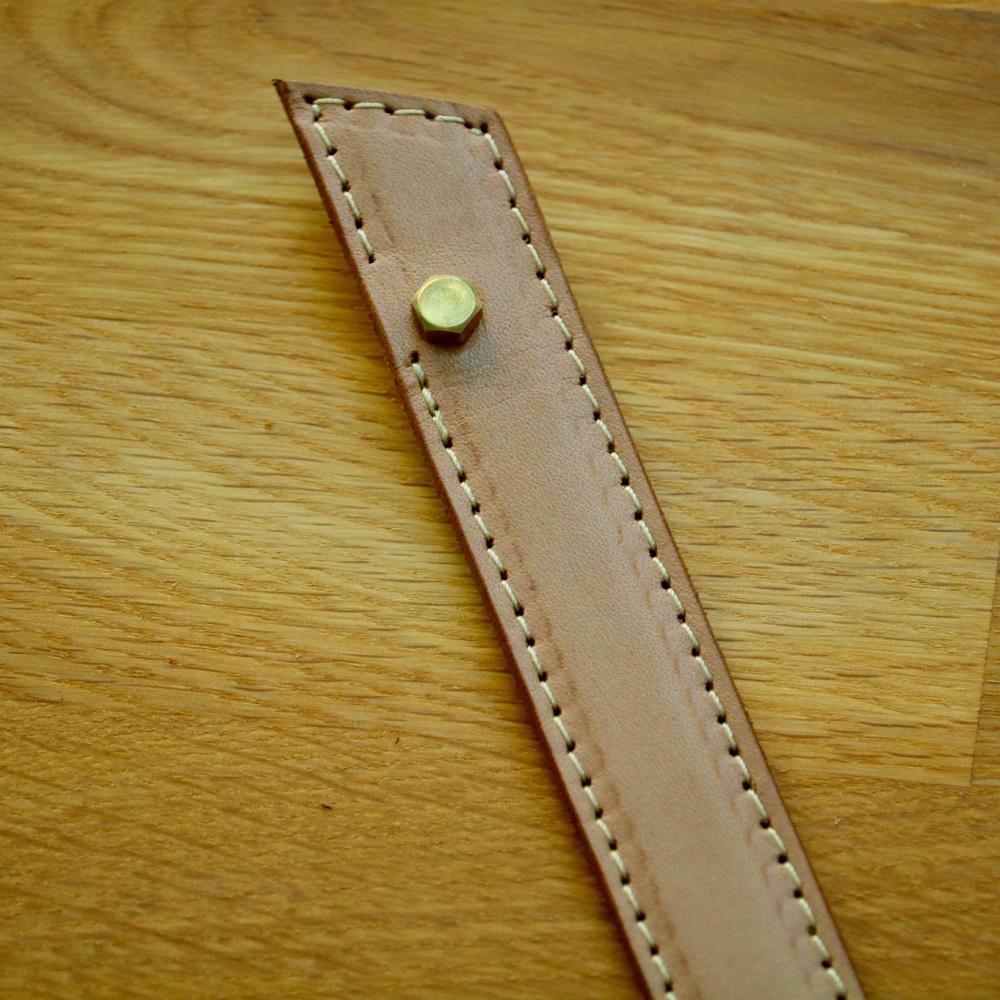 SKLO 模様替えの出来る 革と真鍮のペンダント照明