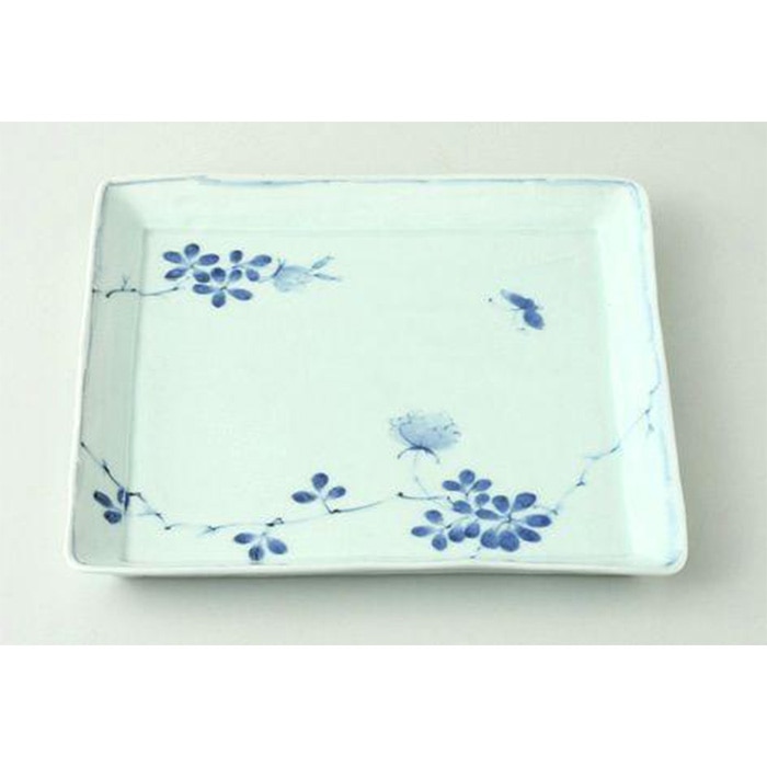 【AB1028】【波佐見焼】２３.5×２３.5cm手描き角盛皿　野原  【西海陶器】１０６５０