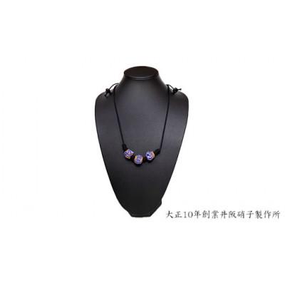 ふるさと納税 和泉市 大正10年創業井阪硝子のトンボ玉ネックレス〈ベージュ〉【AN136】 |  | 01
