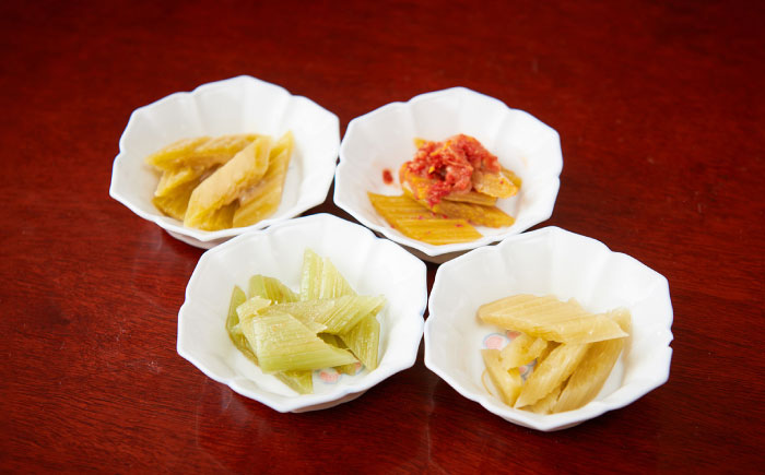 ラワンぶき漬物 4種セット（醤油・味噌・梅・キムチ）各100g《足寄町》【NPO法人あしょろ観光協会】漬物 ラワンぶき 醤油 味噌 梅 キムチ 食物繊維 ミネラル 健康 足寄町産 北海道産 道産 あし