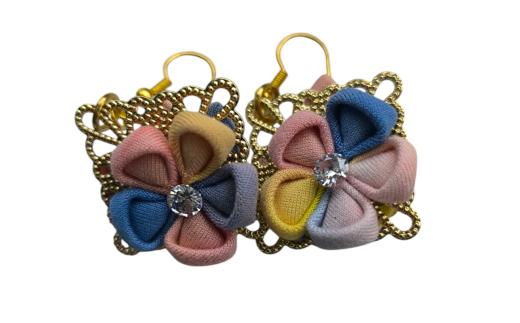 ピアス ハンドメイド つまみ細工｜ アクセサリー 伝統工芸 千曲市 長野県産 信州