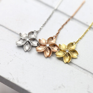 12-9-3 ピアス桜K10 選べるカラーダイヤモンド計0.04ct WG YG PG 揺れるピアス【f101-k10】