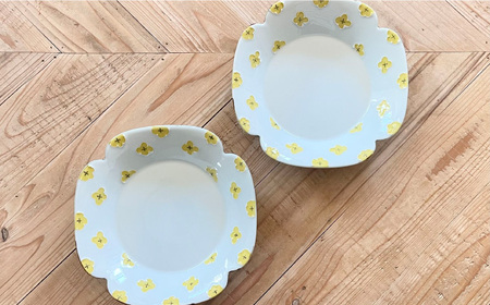 hana リムプレートMサイズ 徳七窯 24to3 / 伊万里焼 / 佐賀県 / 株式会社西富陶磁器 [41APCJ008]