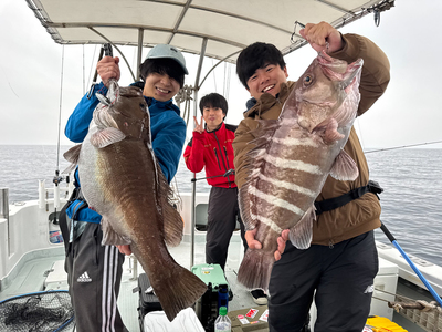 【 釣り船 】 釣り船貸し切り