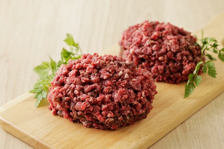 鶴居村  鹿肉 エゾシカ　ミンチ　500g×2袋 (ベニソン エゾシカ  エゾシカ肉  ミンチ  シカ肉 エゾ鹿 無添加 人気 プレゼント 贈り物 お歳暮 高品質 冷凍 真空 未楽来工房 HACCP認