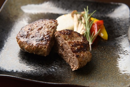【北海道】受賞歴あり！「いけだ牛」ハンバーグ12個 ハンバーグ 牛肉ハンバーグ ワイン牛肉
