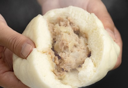 国産 ブランド豚 力豚使用 土佐力豚屋の特製豚まん 4個入り ご当地グルメ 冷凍配送 高知県産