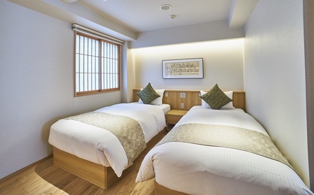 【SAKE Bar Hotel ASAKUSA】スイートルーム 1泊2名様 ペア宿泊券〈朝食付・日本酒飲み放題〉