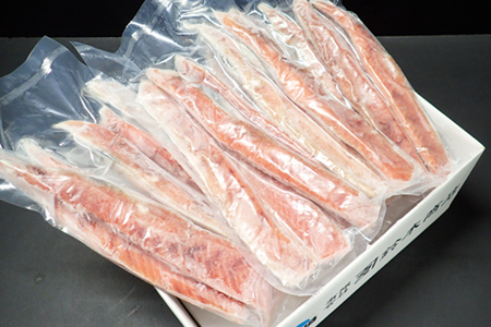根室海鮮市場＜直送＞甘汐天然秋鮭ハラス500g×3P(計1.5kg) G-28043
