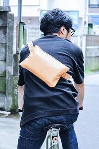 【minca】 全4色 栃木レザーのボディバッグ /チョコ【小物 ファッション 人気 おすすめ 】