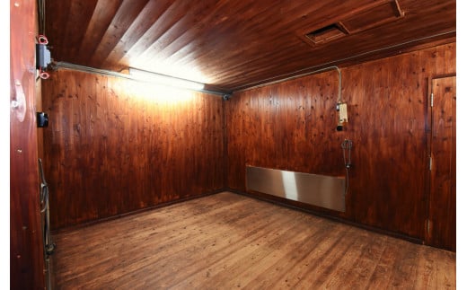 【河津酒造】無濾過 しぼりたて生酒 1800ml 1.8L 一升 令和7年産 原酒 日本酒 熊本 阿蘇 小国 地酒 お酒 アルコール 4合 蔵出し お取り寄せ お祝い 季節の挨拶 季節もの 贈り物 贈