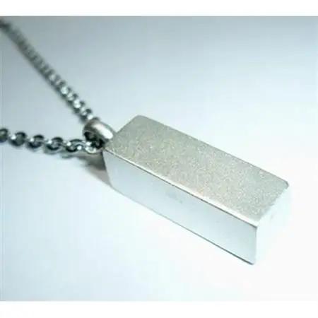 手元供養、メモリアルペンダント・スクエアー(マット)_装飾品・工芸品 ペンダント・ネックレス アクセサリー _【1073651】