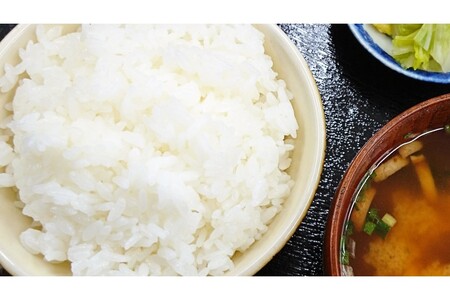 【令和7年産】【定期便】弥栄町産特別栽培米「秘境奥島根弥栄」つや姫5割減（10kg×12回コース）【090_1871】