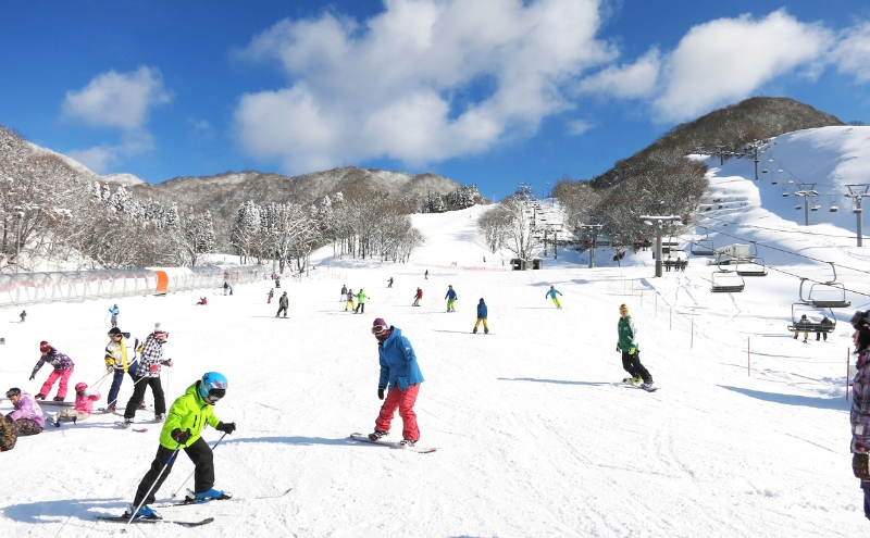 グランスノー奥伊吹　シーズンリフト券