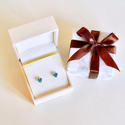 ふるさと納税 昭和町 K18 ブルートパーズ ハートシェイプピアス 5mm 一粒石 保証書付 KO-0062 |  | 03