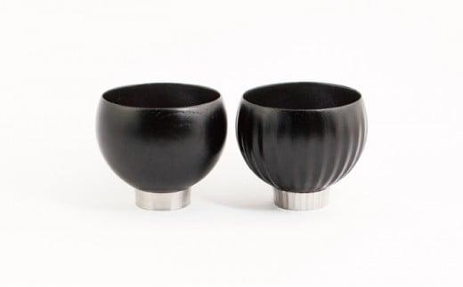 
手作り 漆器 × 金属 sukuf black ペア 湯呑 ぐいのみ 小鉢 天然木 本漆 伝統工芸 ぐい呑み ぐい飲み 酒器
