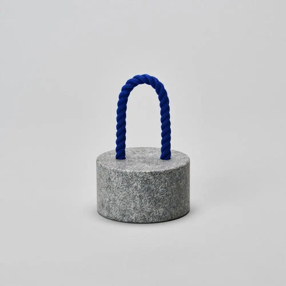 FUJ #1 Blue｜庵治石ドアストッパー