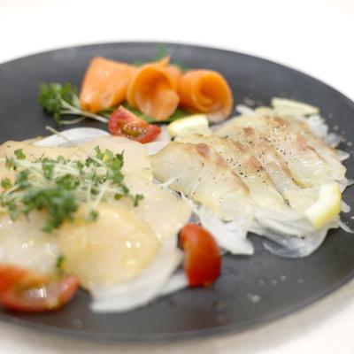 ふるさと納税 城陽市 魚介類の燻製セット 2セット(サーモン北海道ホタテたい) 京都お酒のおつまみやおせちのオードブルに |  | 02