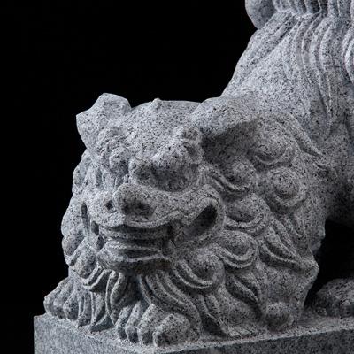 ふるさと納税 高松市 [庵治 石獅子] 勇み型狛犬 1体(作:坂本 英之)【庵治石産地の職人彫りおろしの一点物】 |  | 01
