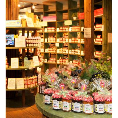 ふるさと納税 富良野市 ふらのジャム園　ピュアな味わい 黄金色のアカシアはちみつ　1瓶 |  | 03