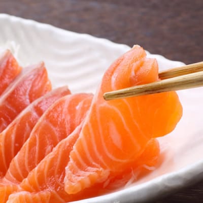 希少!ご当地サーモン「富士の介」(刺身)240g(80g×3)少量パックを冷凍便でお届け【配送不可地域：離島】