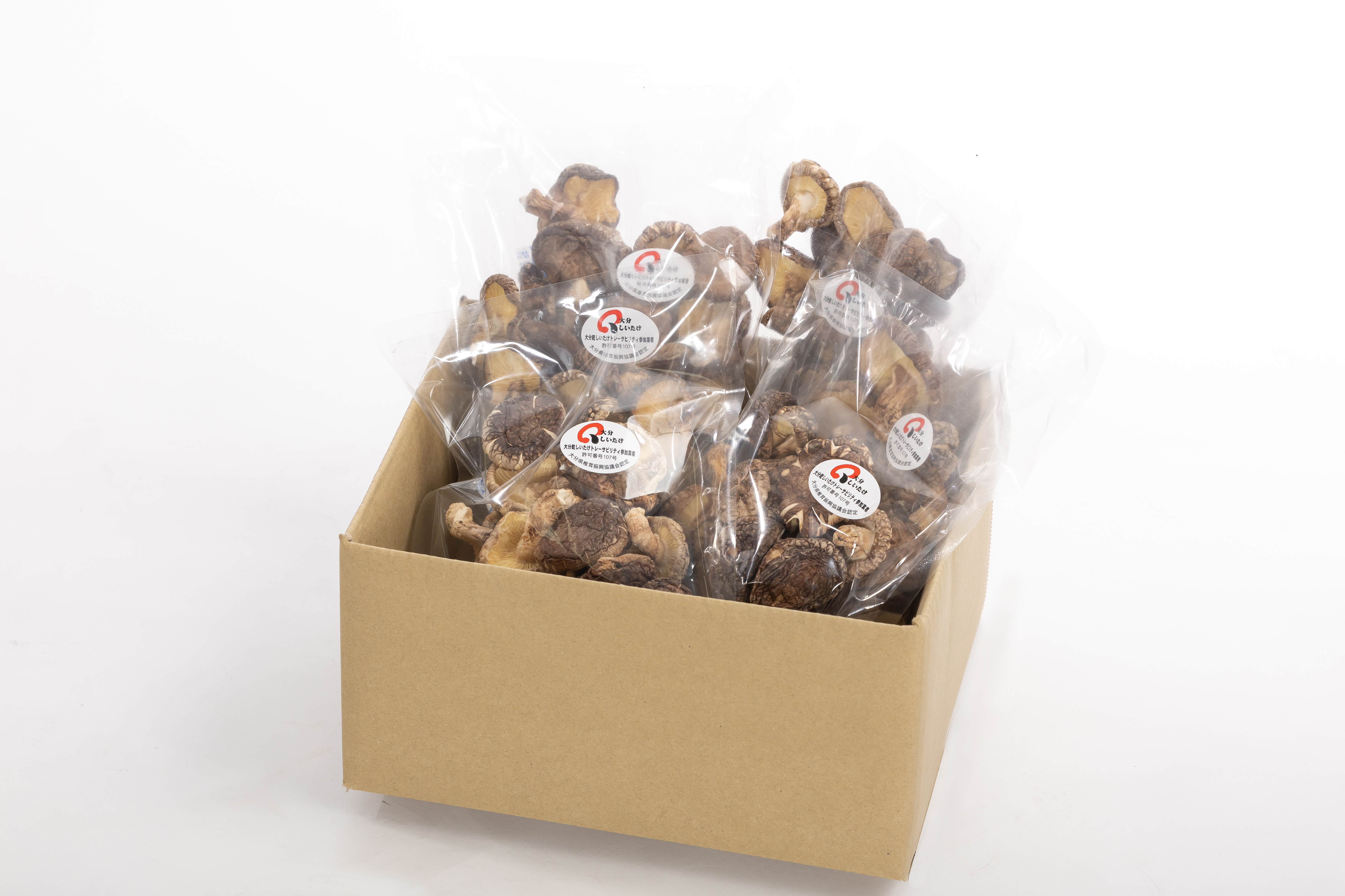 【訳あり】 原木椎茸 不揃い椎茸 50袋セット | 椎茸 シイタケ きのこ キノコ 不揃い 乾燥しいたけ お料理 小分け プレゼント 袋詰め 九州 送料無料 津久見市【tsu006004】