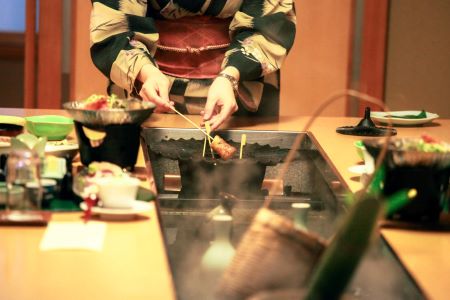 1泊2食付ペア宿泊券 吟松 平日限定プラン 海側12.5帖和室 吟松 IB079-001 宿泊券 宿泊券