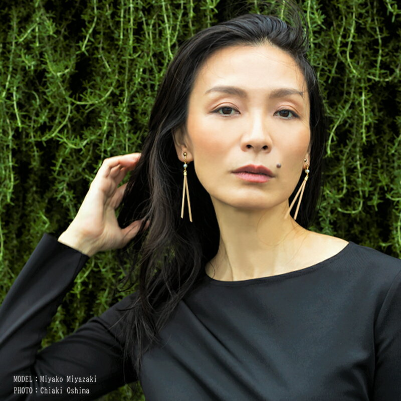 【ふるさと納税】イヤリング ピアス ジュエリー jewelry アクセサリー レディース 熊本 阿蘇小国杉 小国杉 工芸品 木製 K18 樹脂パーツ 淡水パール 素材使用 ギフト プレゼント ジュエリーケース付 Ogunist KALCANO so-そう 送料無料【地場産品：類型3】