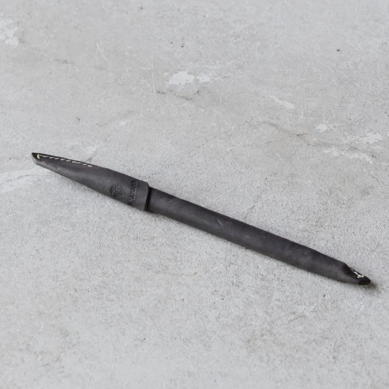Teha’amana Pen Smoke テハマナ ペン スモーク ブラウン  革 皮 雑貨 おしゃれ レザー 本革 こだわりの逸品 地域特産品 ギフト 自分用 人気 おすすめ