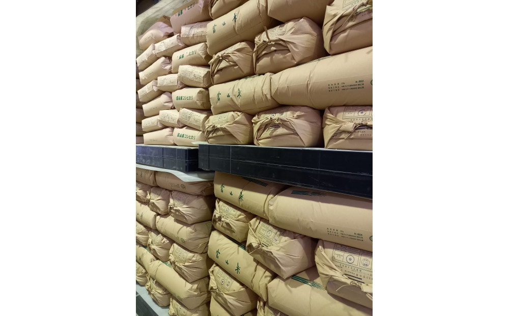 【令和7年産】みどりふぁーむのあきだわら玄米30kg こしひかりに似た甘さが特徴で人気！