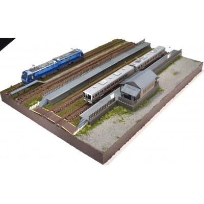 ふるさと納税 南箕輪村 Nゲージ用 鉄道模型用ジオラマ展示台 37x26cm 木造駅舎とホームと2線ヤード |  | 02