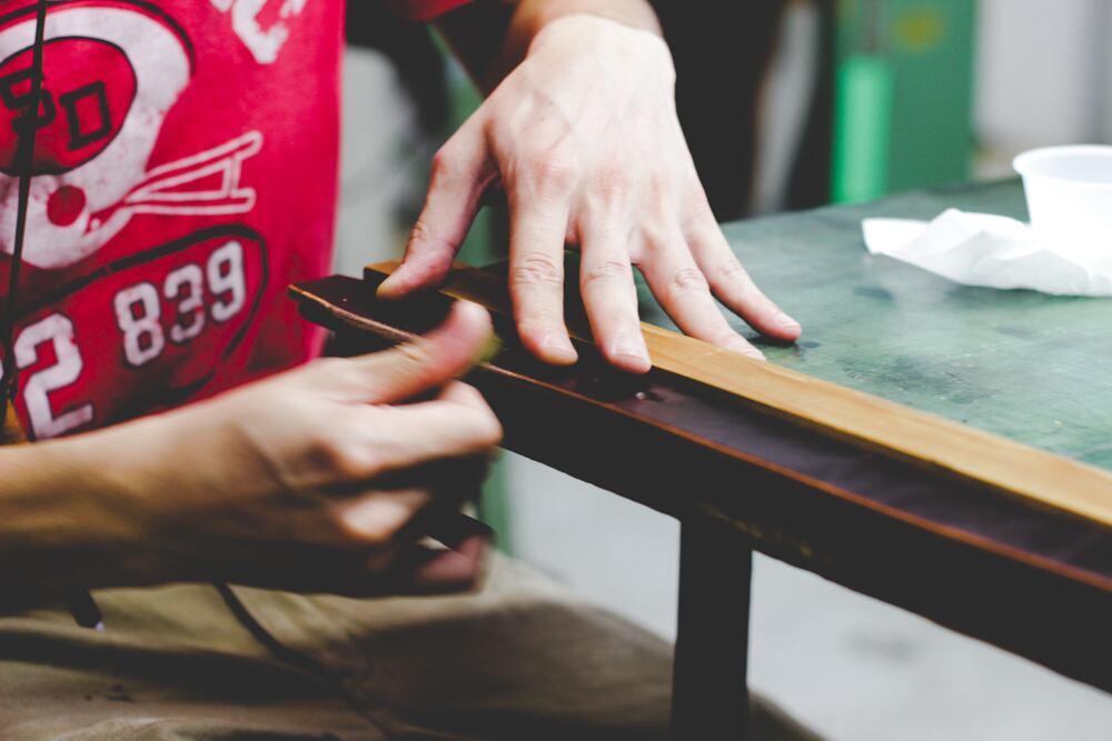 【minca】細幅20mmベルト/32インチ  栃木レザーの希少な「ハーネスレザー」使用の贅沢な1枚革のレザーベルト/オリーブ/HL-B04/OLIVE【小物 ファッション 人気 おすすめ 】