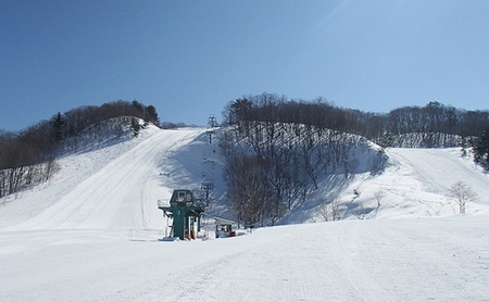 2025-2026　南郷スキー場 リフト1日券×3枚（⼤⼈）