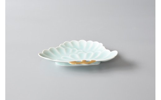【伊万里焼】青磁 小皿 モイスト金彩三階松 H733