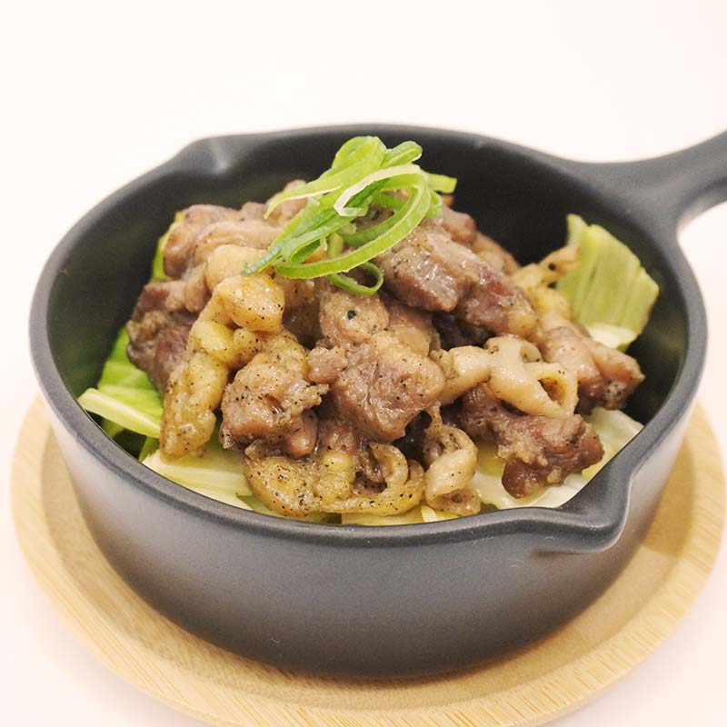 【ふるさと納税】骨なし鳥！？ひとくち親鳥8パック《鳥屋玄奥》骨付鳥 鶏肉 焼鳥 お肉 一口サイズ カット 化学調味料不使用 天然素材 電子レンジ お酒 おつまみ おかず 晩酌 FAH-0101