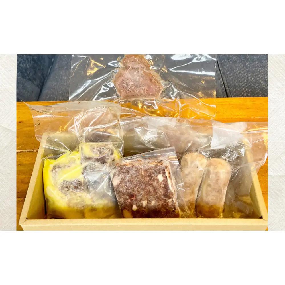手軽に信州肉お楽しみ詰め合わせ（8種入り） |  ジビエ 信州肉 詰め合わせ 鹿肉 猪肉 人気 おすすめ ローストビーフ 燻製 ソーセージ テリーヌ 信州地鶏 惣菜 おかず おつまみ ギフト 長野県 