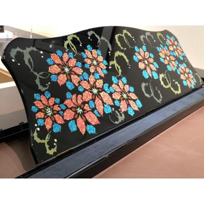 ふるさと納税 京都市 【真和楽器】京都伝統工芸による彩輝光蒔絵ピアノ「冬の笑美」モデル制作クーポン(210万円分) |  | 01
