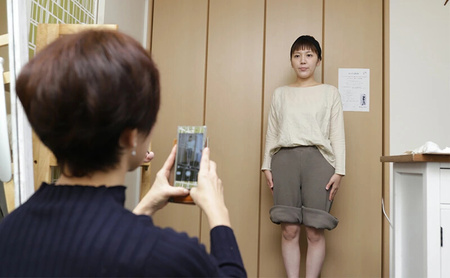 オーダーメイドインソール  靴 中敷 外反母趾 偏平足 膝痛 腰痛 O脚 浮指母指弓理論 ソノフェリーチェ 広島県三原市