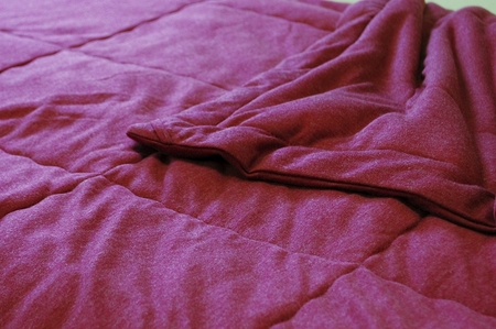 ボルケーノ 吸湿発熱 掛ふとん シングルロング 150×210cm ボルドー 1枚｜寒さ冷え対策 自然な暖かさ ボルケーノ寝具 掛布団 吸湿発熱性 [4367]