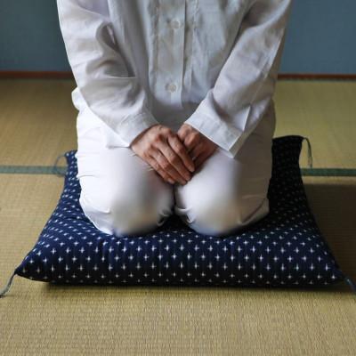 ふるさと納税 筑後市 筑後織座布団:クロス(色:紺) |  | 03