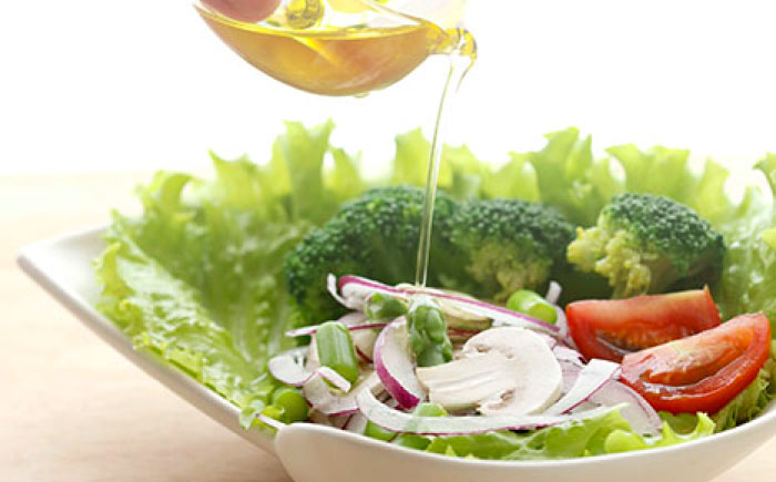 【全6回定期便】食用椿油ギフト【合資会社 椿乃】 [PAM048]