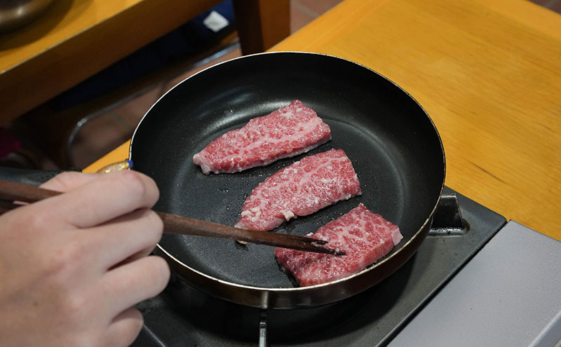 淡路ビーフ 焼肉 塩麹 500g ( 250g × 2パック ) 島の塩麹の極上やわらか仕立て 淡路島産 淡路牛 黒毛和牛 牛肉 焼肉 肉 牛丼 霜降り 冷凍 バーベキュー アウトドア ギフト 記念日