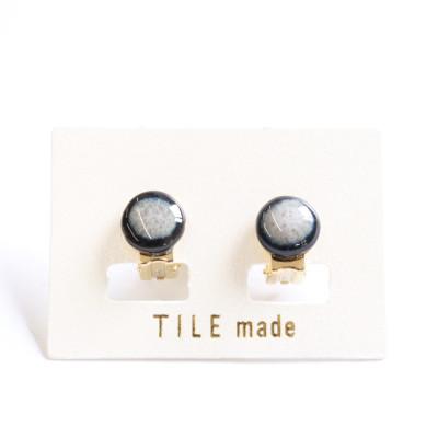 ふるさと納税 瑞浪市 【美濃焼】白むらタイルイヤリング(直径10mm)