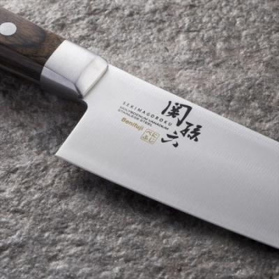 ふるさと納税 関市 <切れ味が長持ちする高硬度ステンレス仕様> ◇貝印 関孫六 べにふじ 小三徳145mm |  | 02