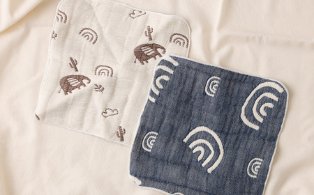 6重ガーゼ織スタイ ×1枚 （ベージュ） ＋ 6重ガーゼ織ハンカチ ×2枚 （ベージュ・ネイビー） スタイ よだれかけ ハンカチ ガーゼ コットン 綿100％ ベビー用品 出産祝い プレゼント ギフト