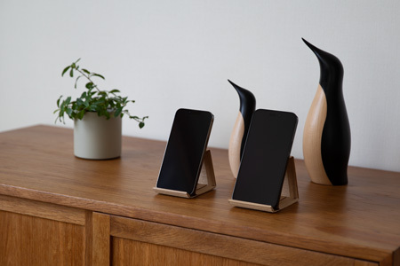 和紙のスマホスタンド iPhone 16 Pro 対応 スマホスタンド ナチュラル 岩手県奥州市産 バンドシー Bandc for iPhone 16, 15, 14, 13, 12, 11, XS,