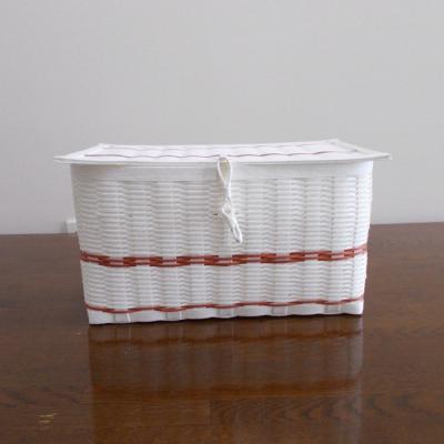 ふるさと納税 紋別市 手作りのカゴ 3点セット(白&レンガ) |  | 01