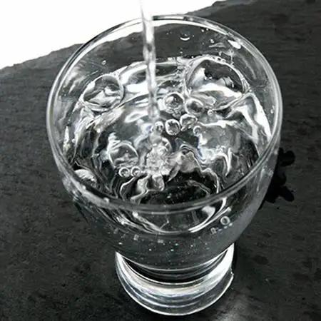 洛いも焼酎「精華の夢」light白＆黒500mlセット(ふるさと納税オリジナルイラスト)【1283455】